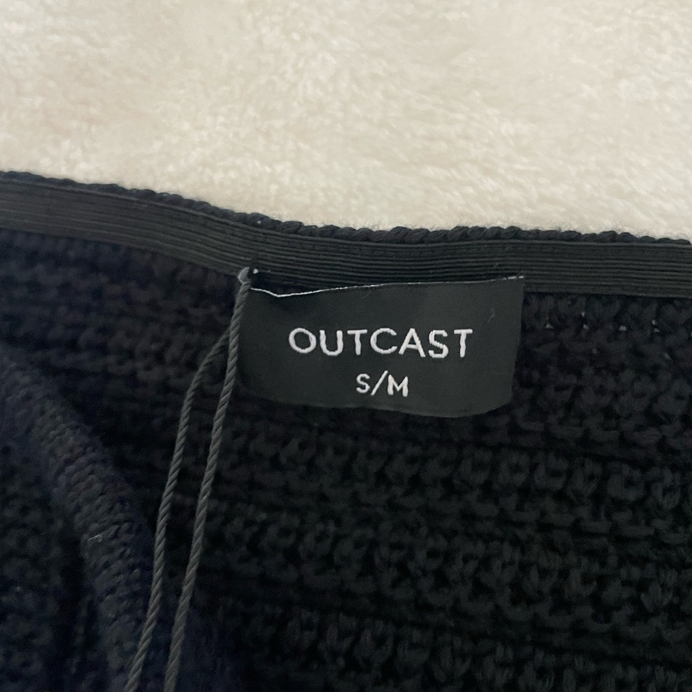 Rosewood Black Chain Detail Dress - Picture 12 of 13